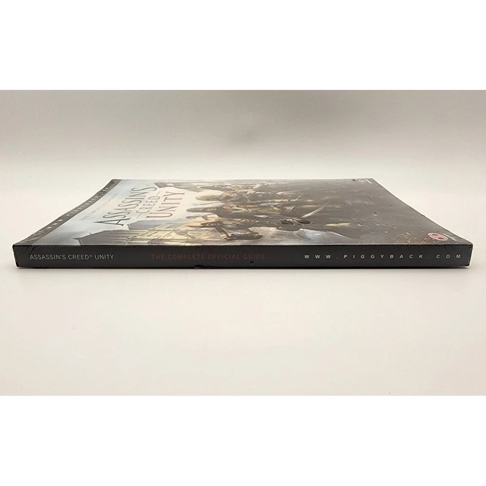 Assassin's Creed Unity Complete Official Strategy Guide‎ W/Map and Poster Sealed